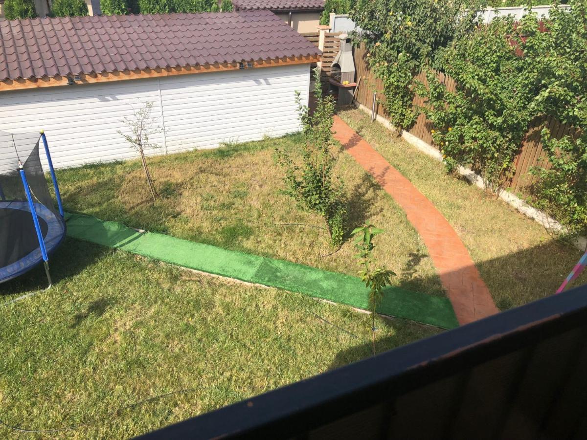 Vila Cu Trandafiri Cozy Apartments 2 Camere Bragadiru 外观 照片