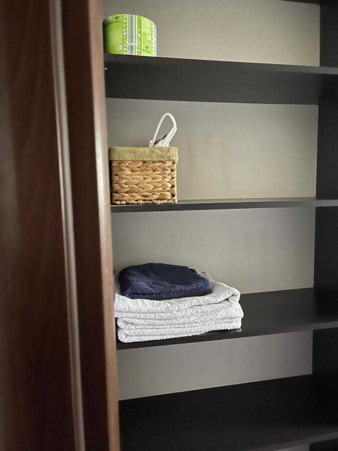Vila Cu Trandafiri Cozy Apartments 2 Camere Bragadiru 外观 照片